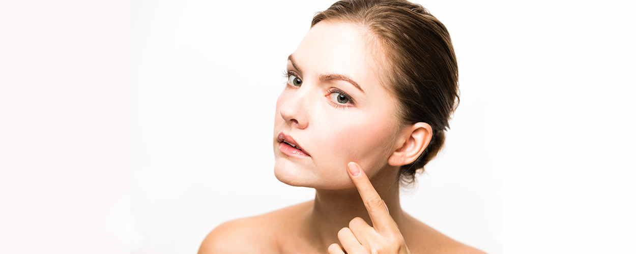 ΕΛΕΓΧΟΝΤΑΣ ΤΟ ΜΙΚΡΟΒΙΩΜΑ ΤΟΥ ΔΕΡΜΑΤΟΣ: ΜΙΑ ΝΕΑ ΠΡΟΣΕΓΓΙΣΗ ΣΤΗ ΔΙΑΧΕΙΡΙΣΗ ΤΗΣ ΑΤΟΠΙΚΗΣ ΔΕΡΜΑΤΙΤΙΔΑΣ