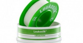 Leukoplast Leukosilk Αυτοκόλλητη Επιδεσμική Ταινία 1.25cm x 4.6cm